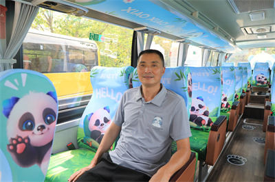 1730447043417955.jpg 成都飞翔车队负责人刘强.jpg