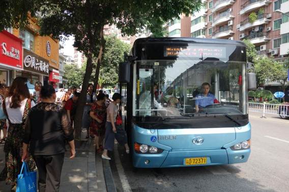 1535022193541652.jpg 说明: C:\Users\luye\Desktop\0820山城公交提档升级\1370234244.jpg