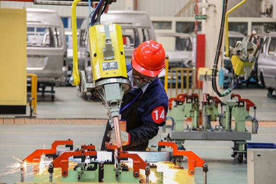 1503019525374408.jpg 3流光溢彩——廖志华摄