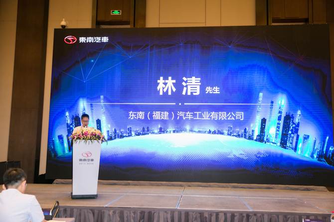 1532325036805349.jpg 说明: 林青