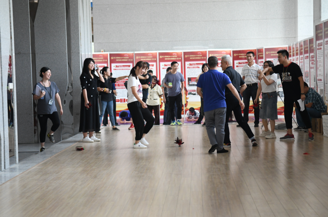 1569600999371309.png 微信图片_20190927235700.png