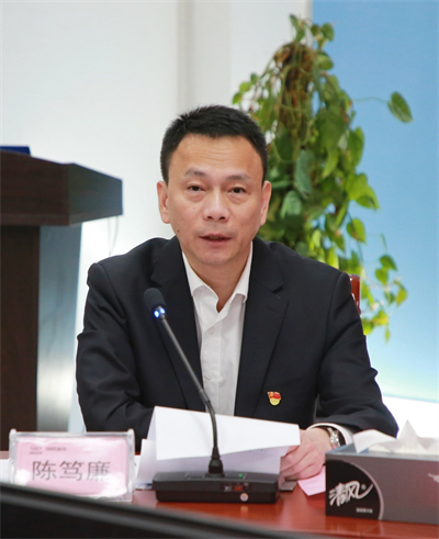 1667268714909382.jpg 旁听3_副本.jpg