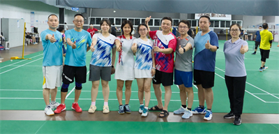 1721696066797509.jpg 羽毛球6.jpg