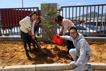 1521785907657151.jpg 说明: IMG_2654