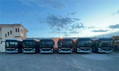 1726623914205767.jpg 当地HIGER公交.jpg