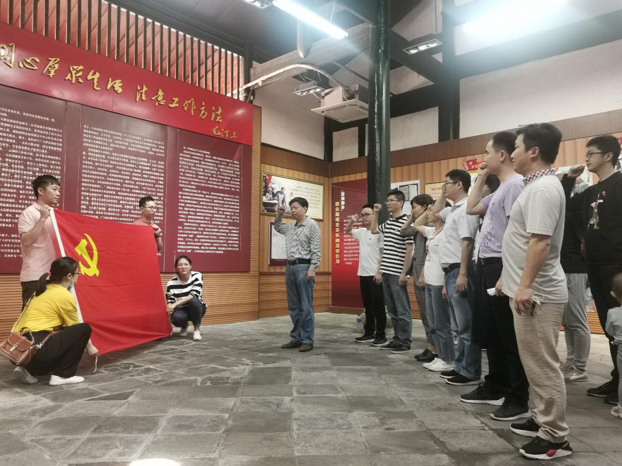 1606394074815418.png 图片3.png