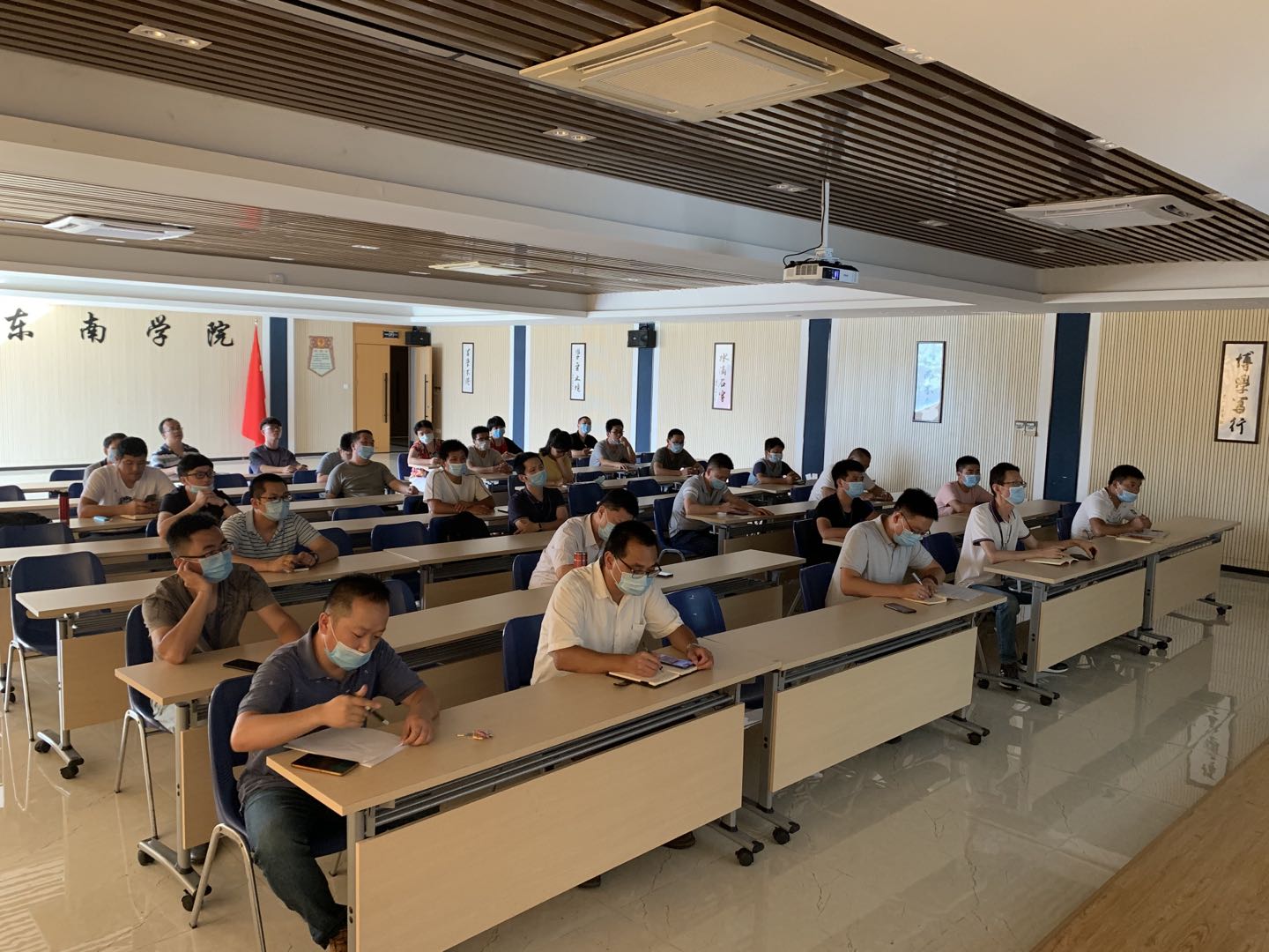 1591799945863623.jpg 图1.jpg