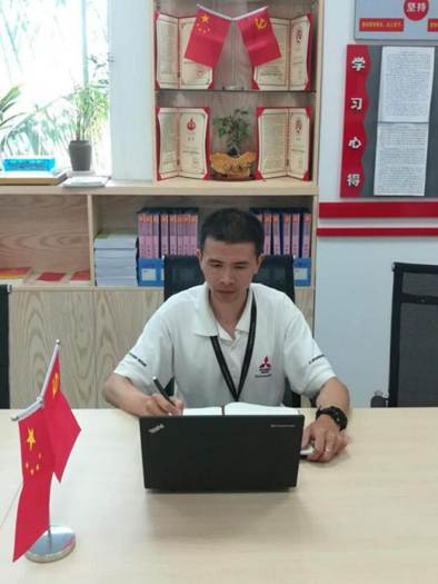 1531101127367308.jpg 说明: 郑荣升