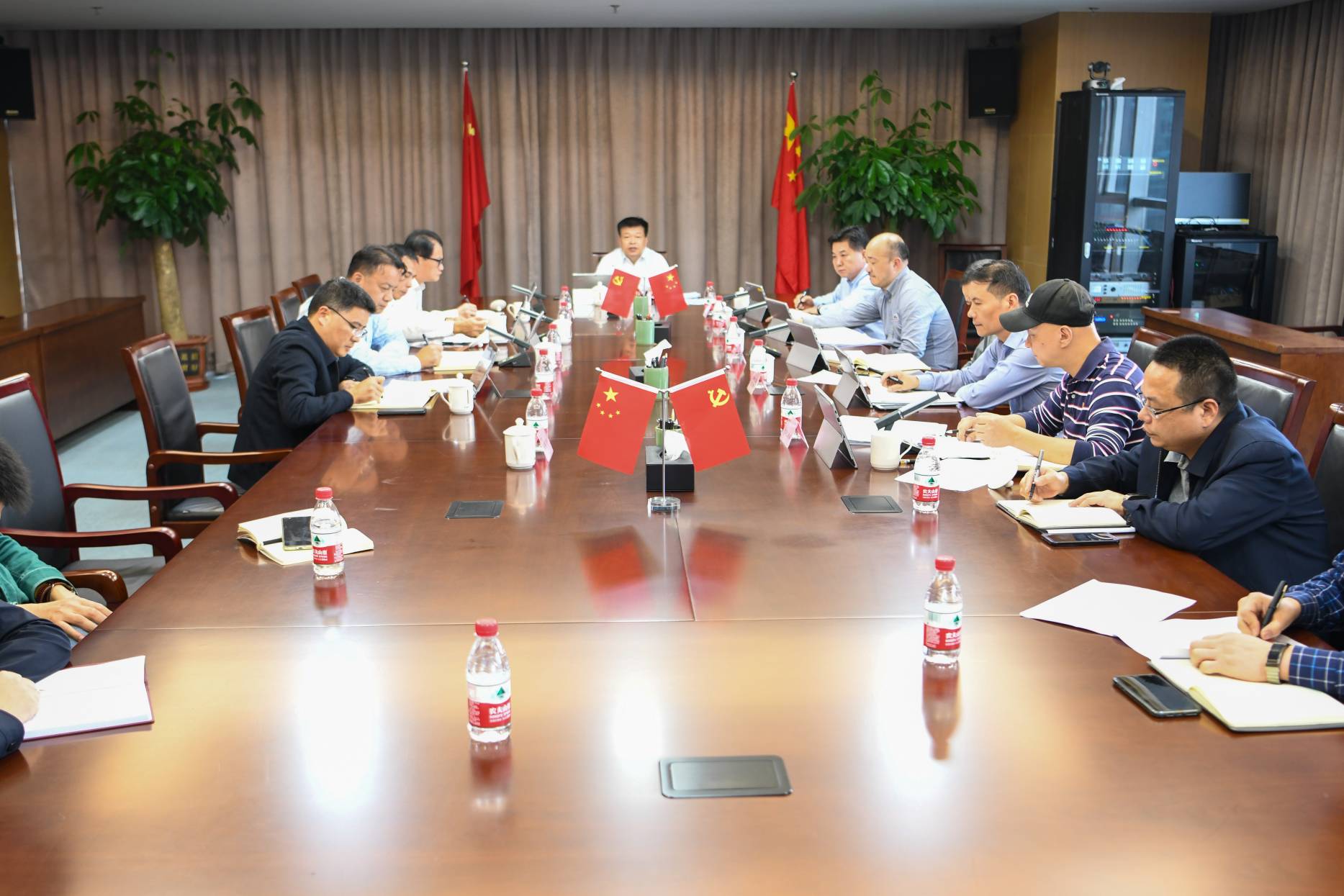 1635922825578030.jpg 1635922825578030.jpg