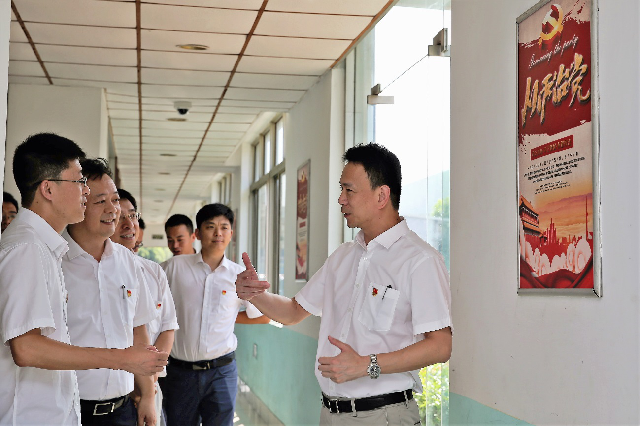 1565606907175628.png 图片1.png