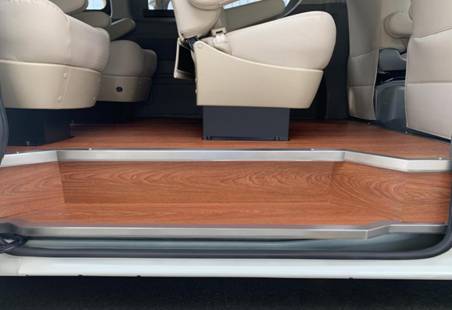 1600324755625932.jpg 上车踏步