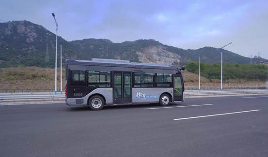 1660812496777029.jpg 3 8.5米北极星自动驾驶城市客车