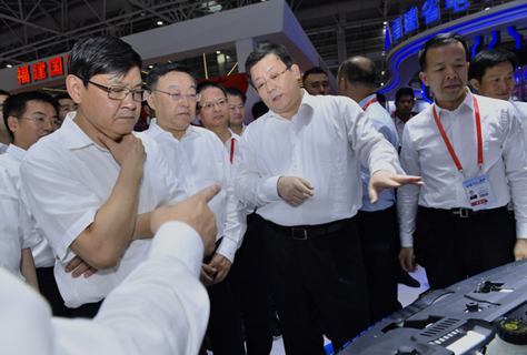 1530068088638827.png 说明: C:\Users\lenovo\AppData\Local\Temp\1529647634(1).png